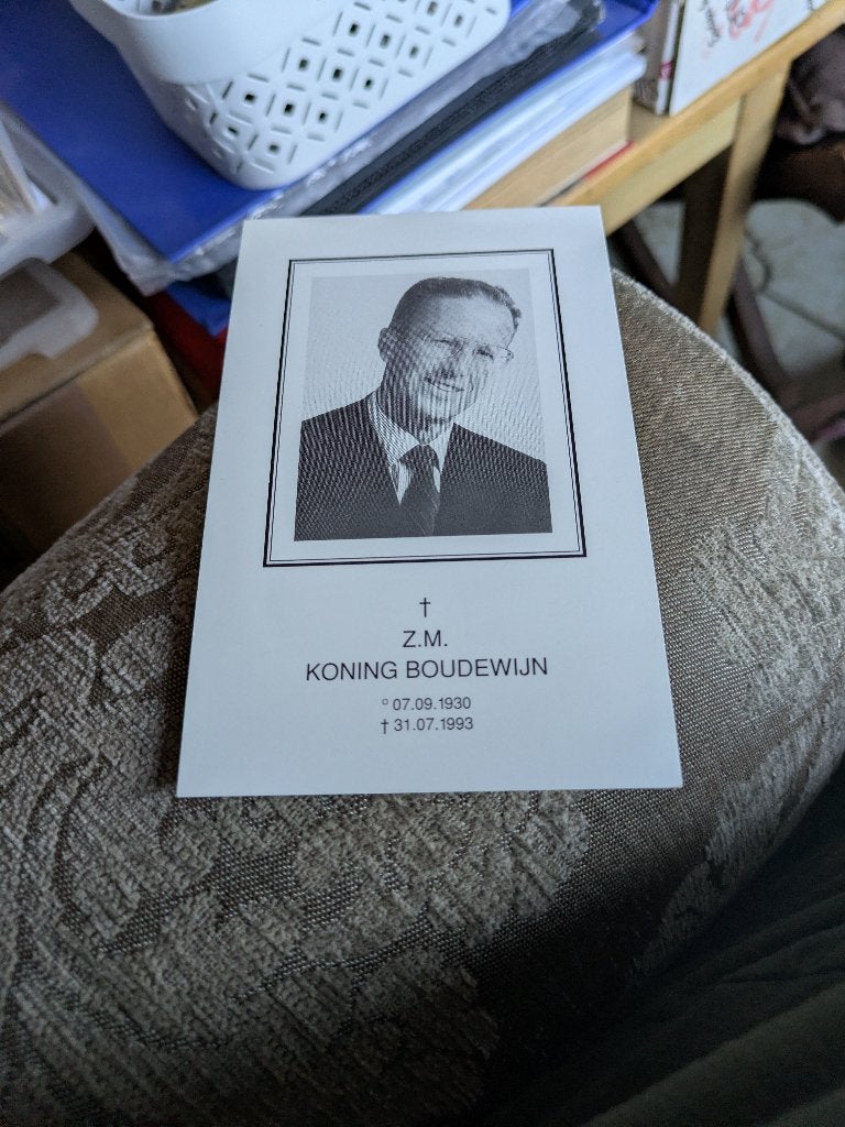 K.Boudewijn bidprentje, Verzamelen, Koningshuis en Royalty, Ophalen of Verzenden, Zo goed als nieuw, Kaart, Foto of Prent