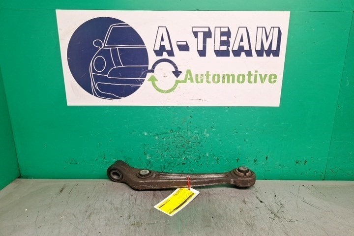 BRAS DE SUSPENSION AVANT DROIT INFERIEUR Audi A4 Avant (B8), Autos : Pièces & Accessoires, Auto-Union-Straße  1,
85057  Ingolstadt, DE