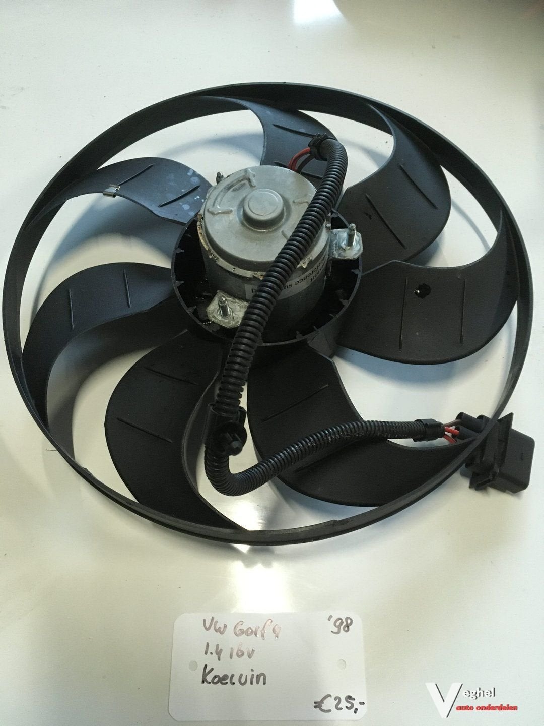 Vw Golf 4 1.4 16v 1998 Koelvin met motor, Gebruikt, -, -, Ophalen of Verzenden