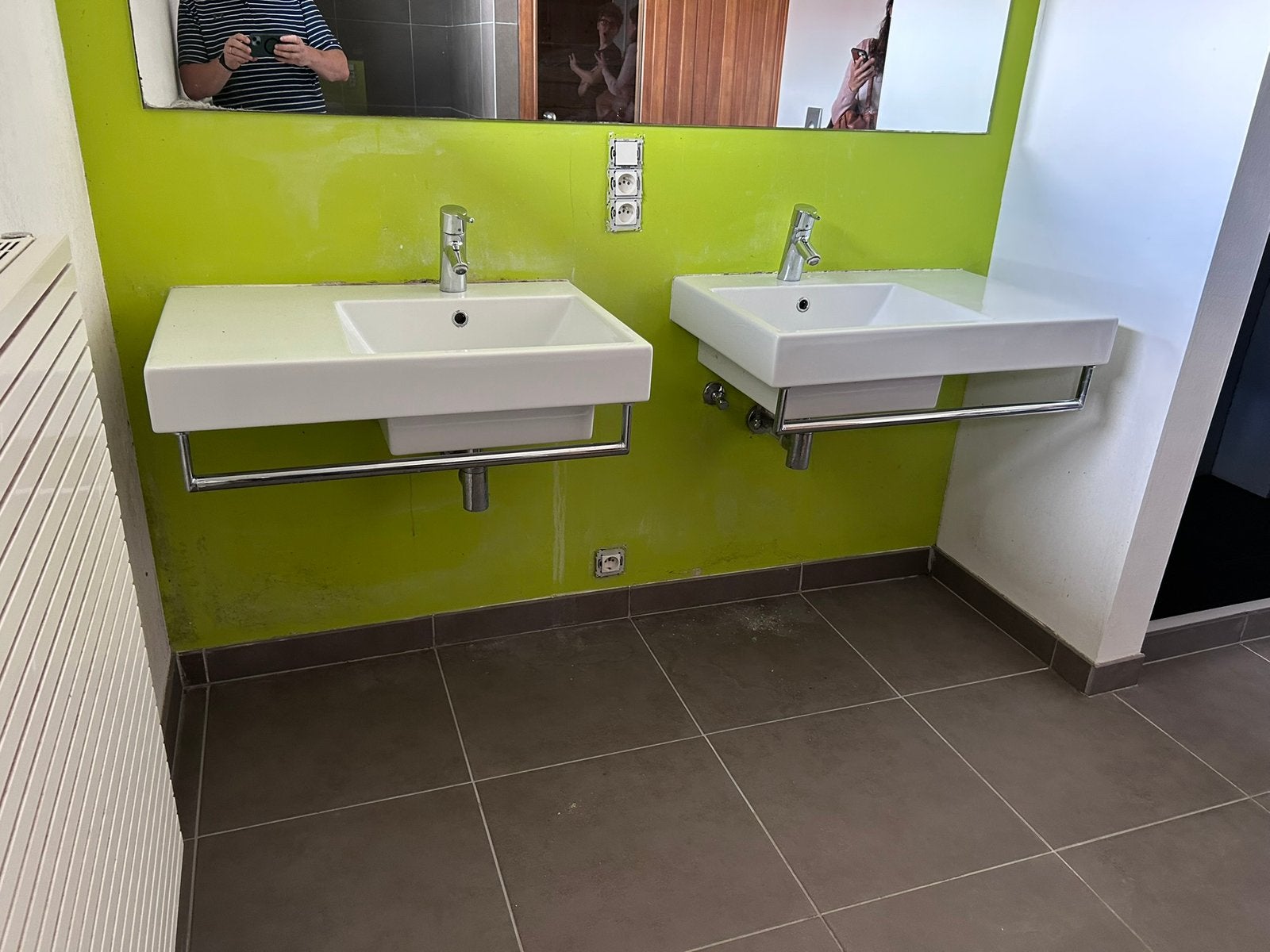 2 lavabo’s, Ophalen, Gebruikt, 25 tot 50 cm, 50 tot 100 cm