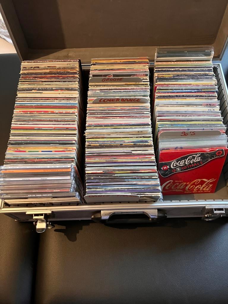 1400 cd-Singels en Maxi-cd’s incl koffers, Enlèvement, Utilisé