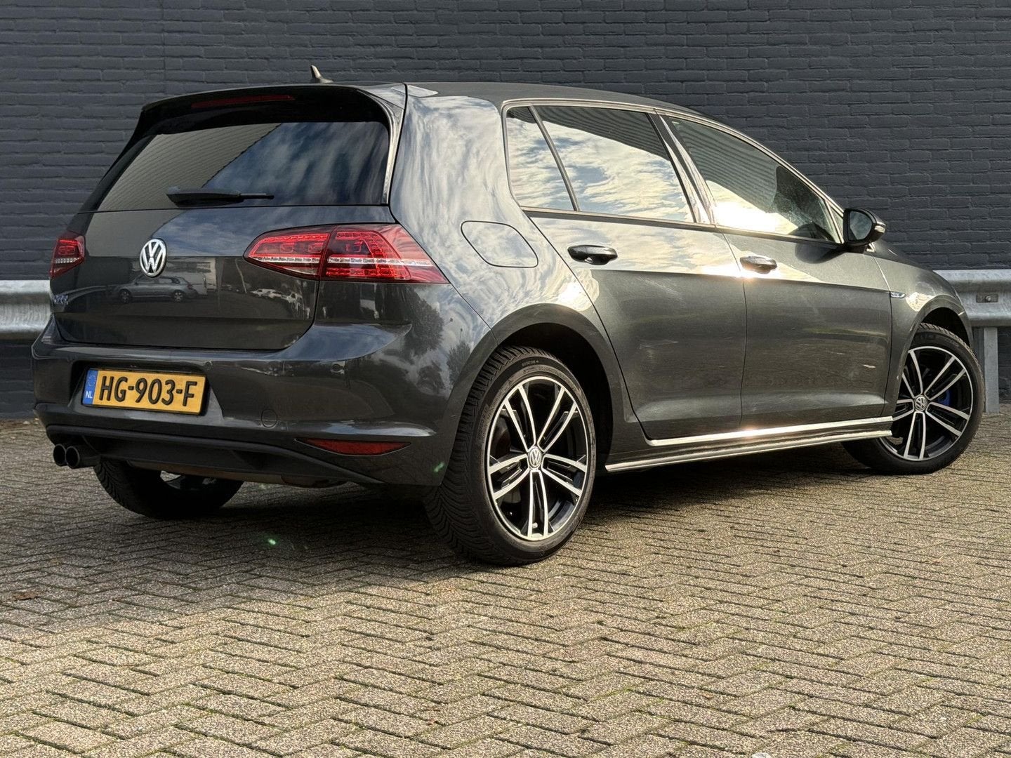 Volkswagen Golf 1.4 TSI GTE, Auto's, Automaat, Zwart, Berline, Te koop