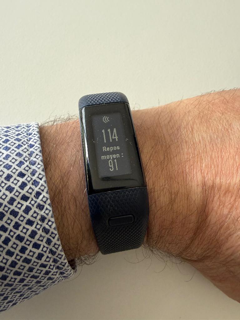 Montre connectée Garmin Vivosmart HR+, Blauw, Garmin, Ophalen of Verzenden, Zo goed als nieuw