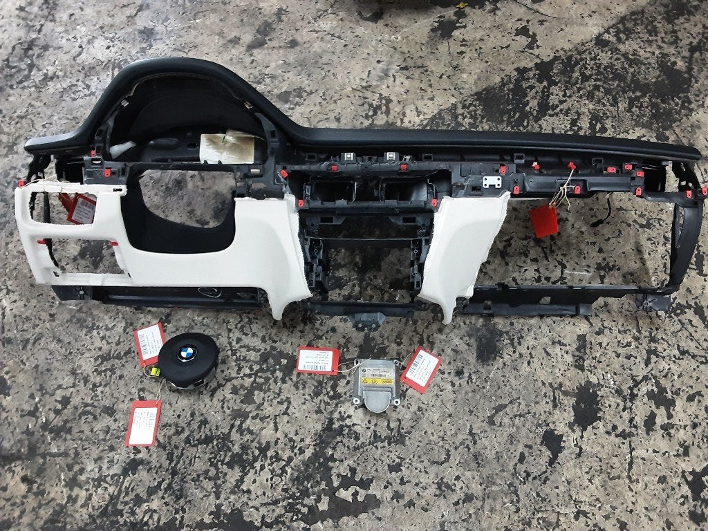 AIRBAG ENSEMBLE BMW X5 (F15) (01-2013/07-2018), Autos : Pièces & Accessoires, Utilisé, BMW, Petuelring 130
80809  München, DE