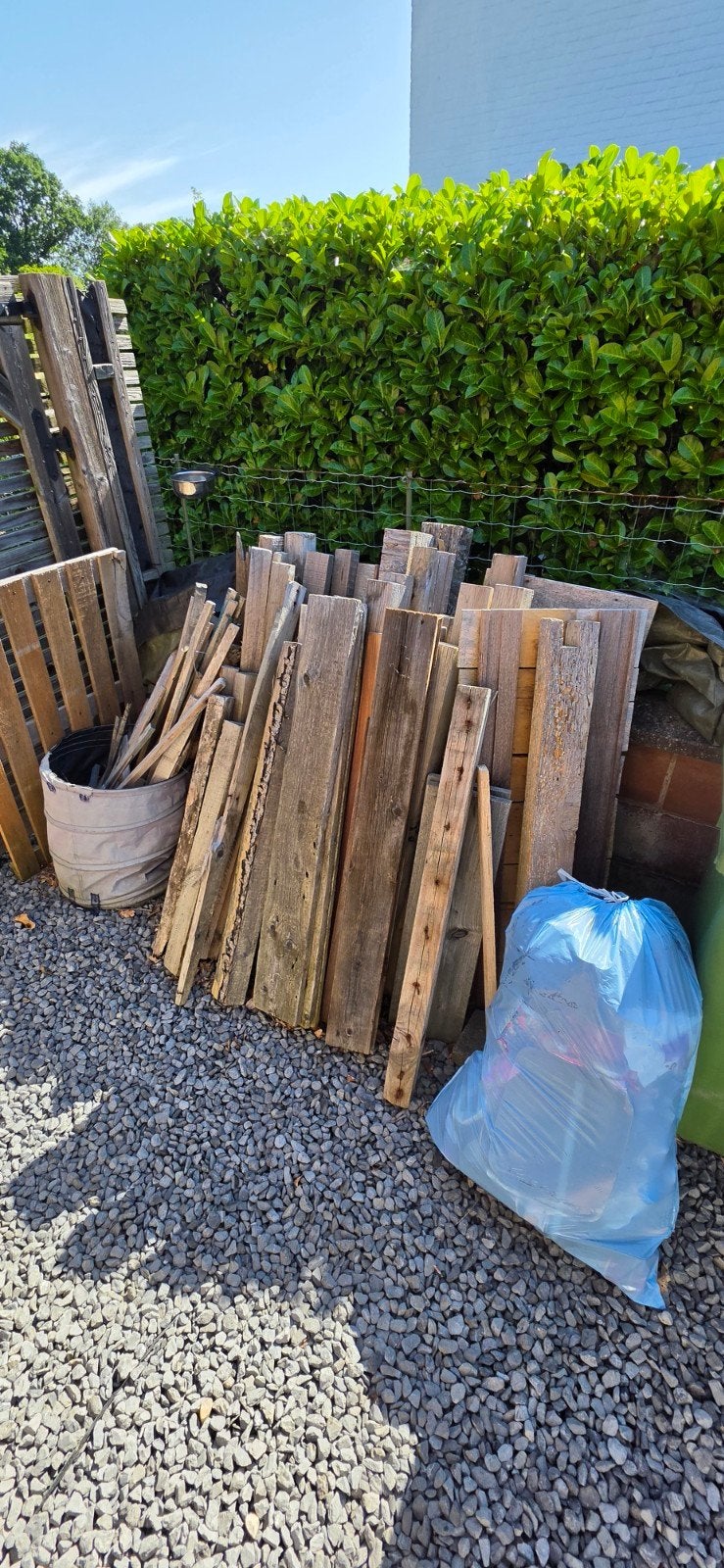 Gratis hout, Ophalen