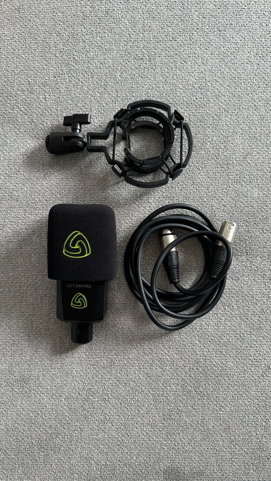 Lewitt 240 pro Microphone, Ophalen, Zo goed als nieuw