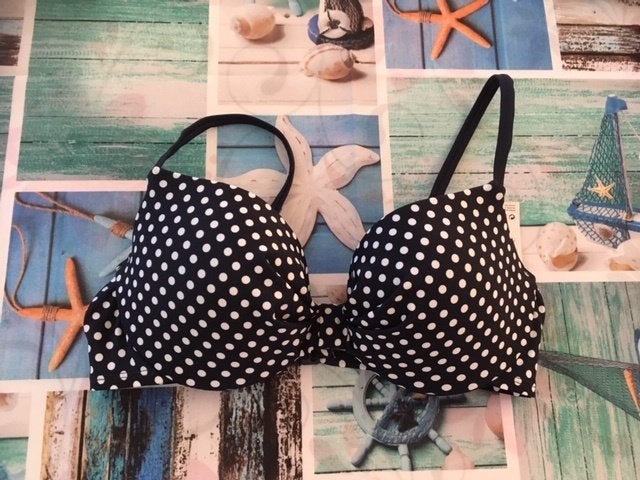 Nieuwe donkerblauwe met witte bollen bikinitop - Maat 90 C, Kleding | Dames, Badmode en Zwemkleding, Ophalen of Verzenden, Nieuw