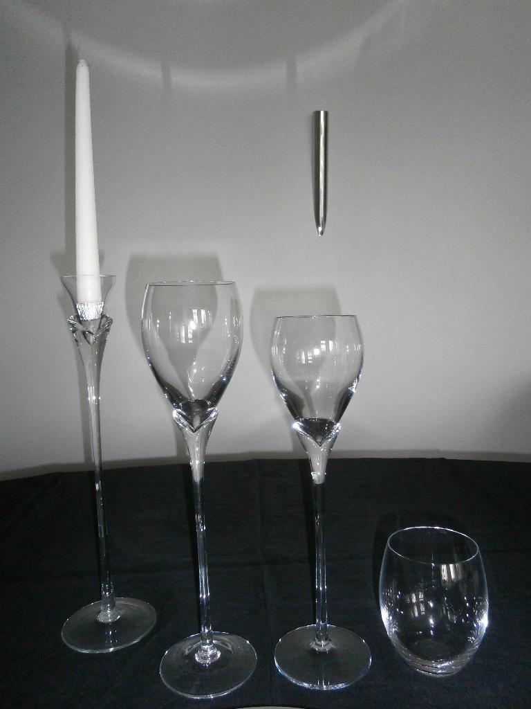Wijnglazen 33 cm hoog, Enlèvement