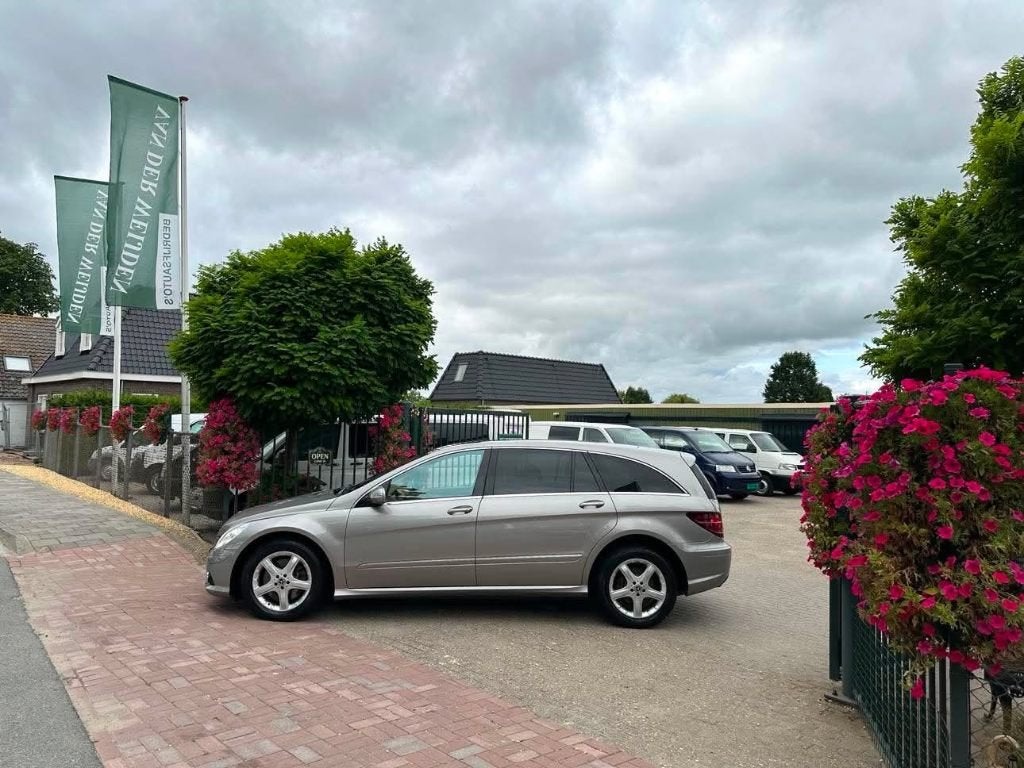 Mercedes-Benz R-klasse 500 L 4-Matic 6 PERS 5.5BENZ. 388 PK, Auto's, Mercedes-Benz, Automaat, 5461 cc, Leder, Bedrijf