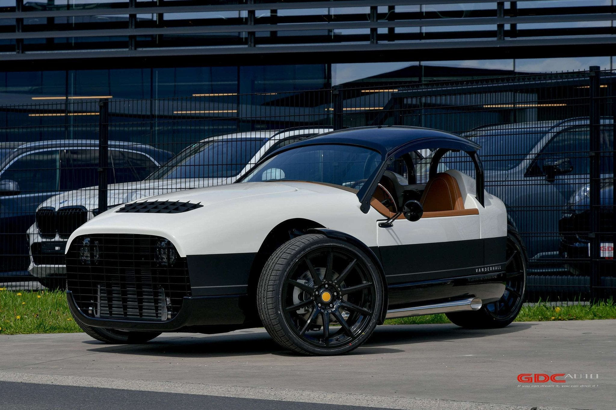 Vanderhall Carmel GT (bj 2025, automaat), Auto's, Overige Auto's, Euro 5, 4 cilinders, Wit, Leder