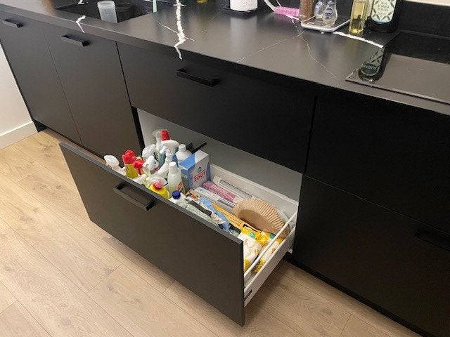 ⭐MATZWARTE KEUKEN MET KASTENWAND+APPARATUUR ⭐, Huis en Inrichting, Zwart, Hoekkeuken, Ophalen of Verzenden, Zo goed als nieuw