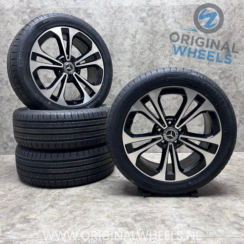 18 inch originele velgen + zomerbanden Mercedes Vito, Autos : Pièces & Accessoires, Pneus et Jantes, 245 mm, Pneus été, -