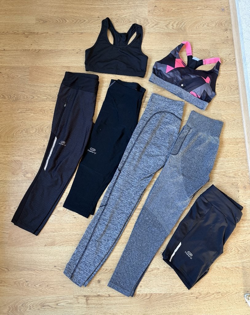 Lot sportsleggings zwart / grijs + 2 topjes, mt S, Kleding | Dames, Meerkleurig, Ophalen of Verzenden, Hardlopen of Fietsen, Maat 36 (S)