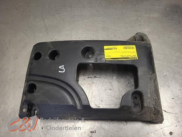 Bumperhoek links-achter van een Renault Master (NVT), Gebruikt, -, Renault, -
