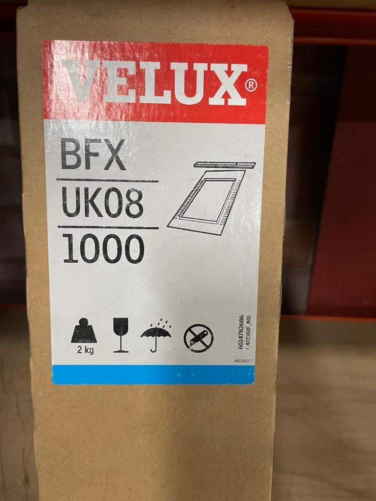 Velux BFX UK08 1000, Ophalen, Zo goed als nieuw