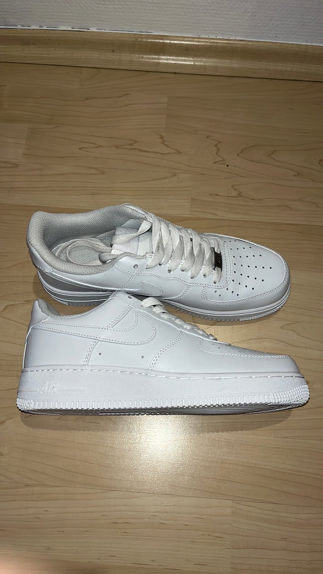 Nike Air Force 1 Wit – Maat 41 – Nieuw, Nooit Gedragen, Vêtements | Hommes, Enlèvement ou Envoi, Comme neuf, Blanc, Baskets