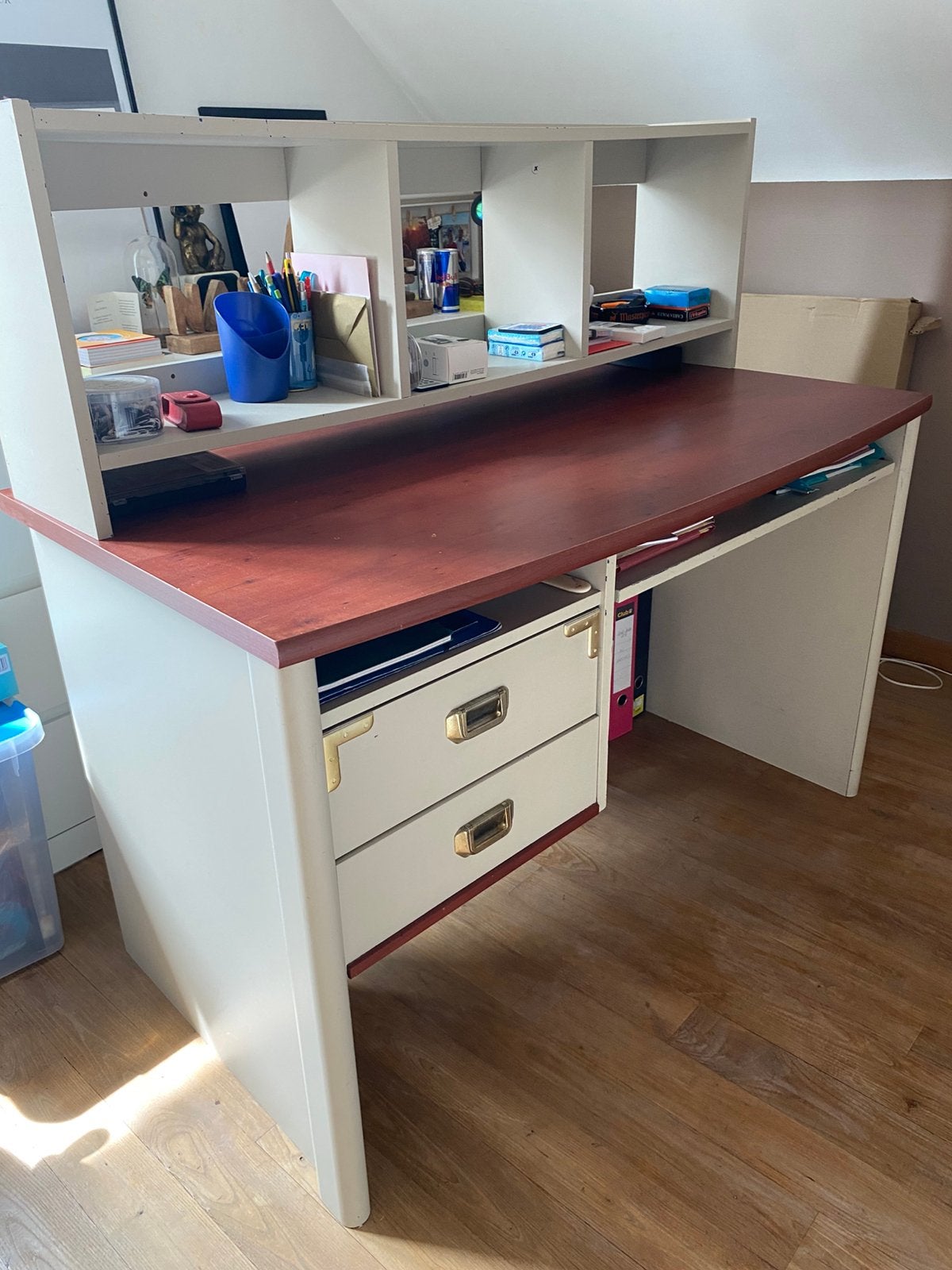 Bureau a vendre avec petite étagère indépendante, Autres marques, Bureau d'écolier, 120 cm, Classique