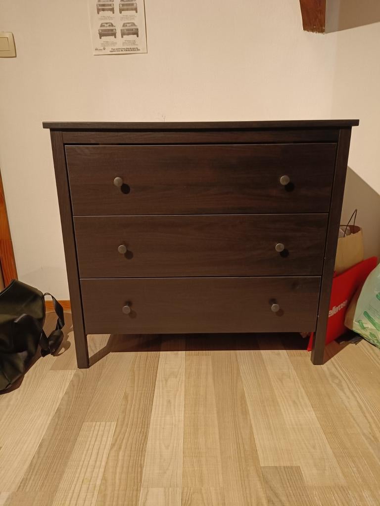 Commode Ikea Koppang - Trois tiroirs, 3 ou 4 tiroirs, 25 à 50 cm, Moins de 100 cm, Comme neuf