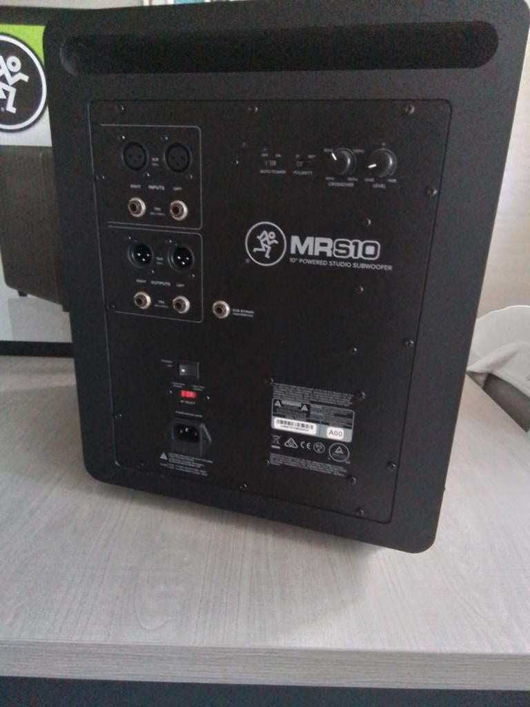 MR S10 Subwoofer, Ophalen, Zo goed als nieuw