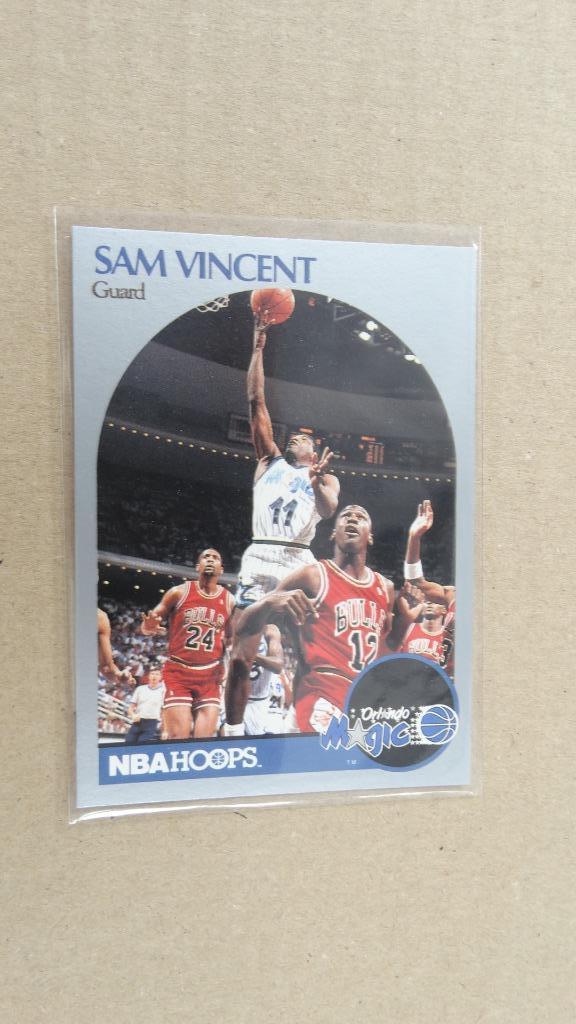 1990Hoops #223 Sam Vincent avec M.Jordan jersey #12, Envoi, Comme neuf, Autres types