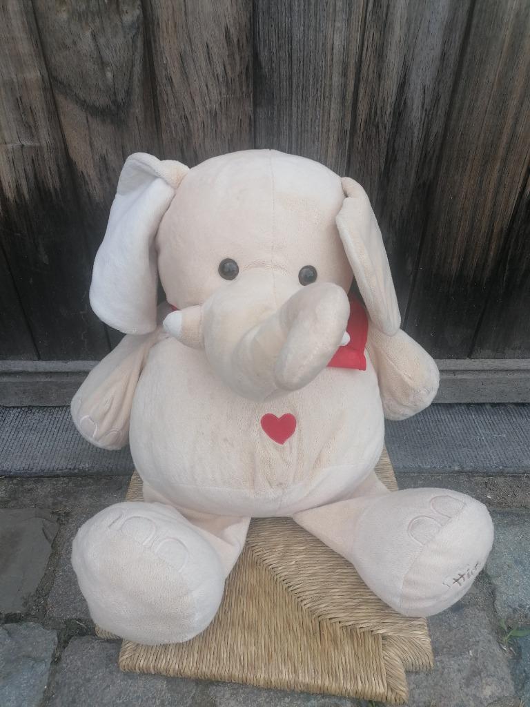 Grote knuffel olifant, Ophalen, Zo goed als nieuw, Olifant