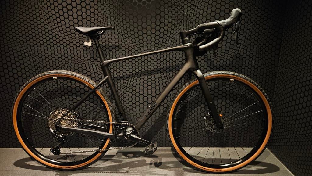 Cube Nuroad On1 Large €2049
‍️carbon frame & vork
‍️, Enlèvement, Cube, Info@cube.eu, Belgie