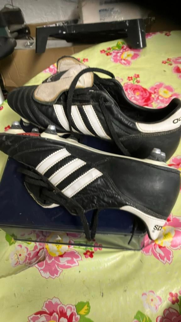 Voetbalschoenen Adidas World Cup maat 8 1/2 (41/42) 41, Sport en Fitness, Voetbal, Ophalen, Gebruikt, Schoenen