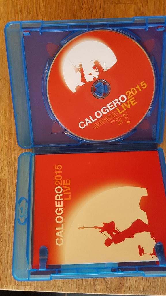 Blu-ray Disk Calogero Live 2015, CD & DVD, Blu-ray, Comme neuf, Musique et Concerts, Coffret, Enlèvement