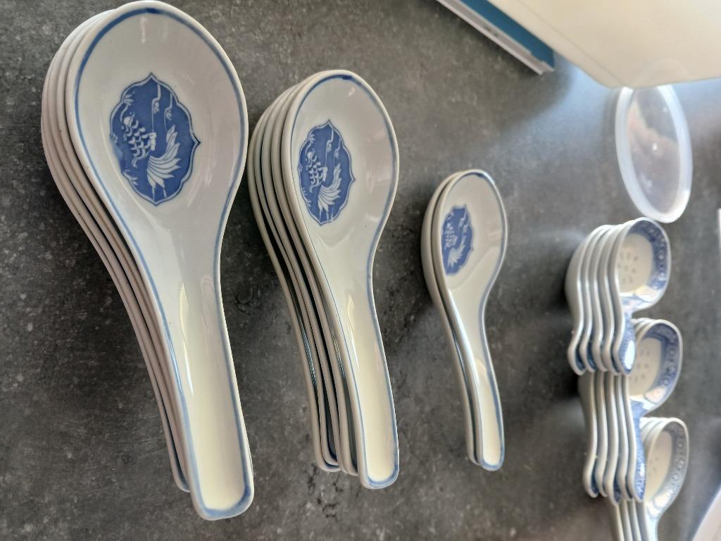 26 Chinese amuses lepels, 2 soorten., Huis en Inrichting, Ophalen of Verzenden, Zo goed als nieuw, Porselein, Overige typen
