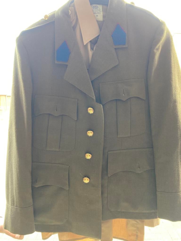 Un vrai costume de guerre, Enlèvement, Autres, Autres types