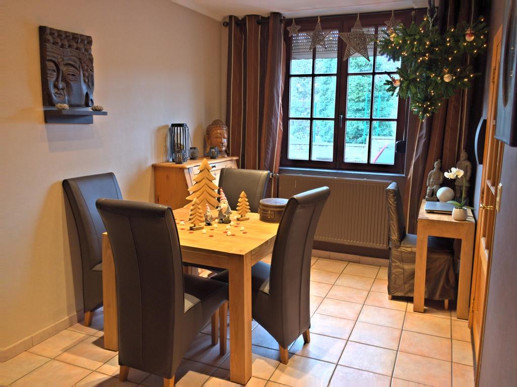 TABLE EN TECK 1m/1m, Maison & Meubles, Salles à manger complètes, Enlèvement, Comme neuf