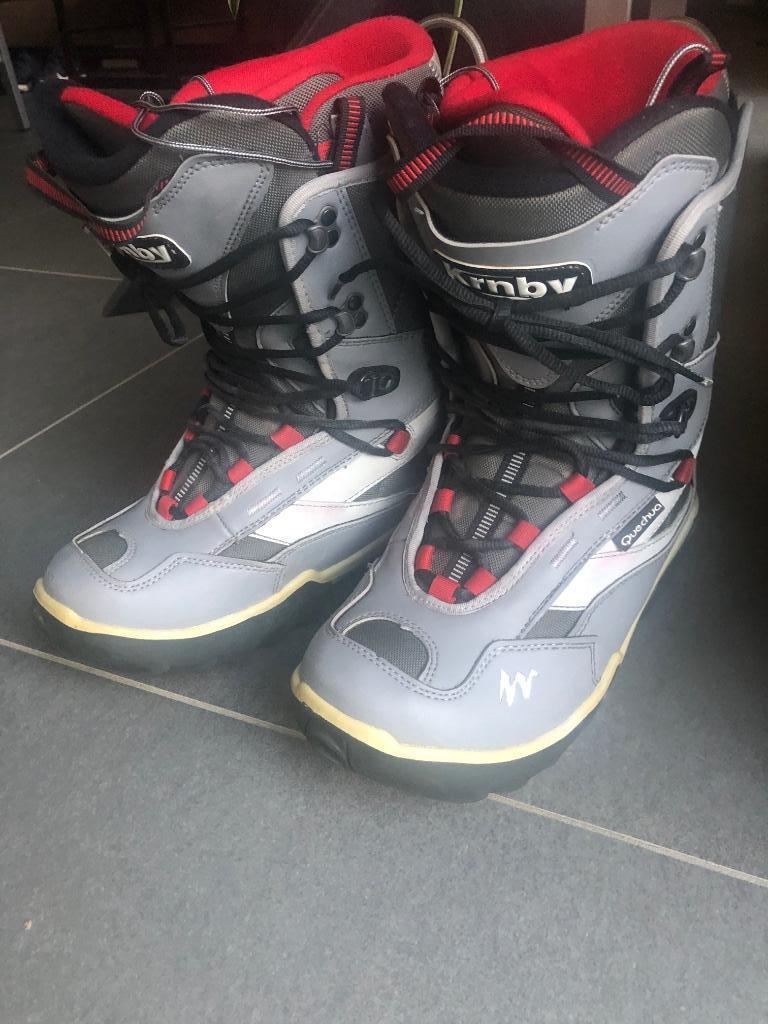 Quechua snowboard boots maat 42, Sport en Fitness, Ophalen of Verzenden, Gebruikt, Snowboots