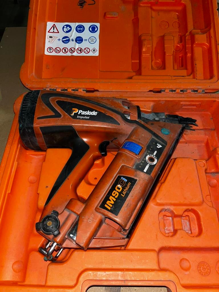 Paslode nagelschieter IM90CI, Enlèvement, Utilisé