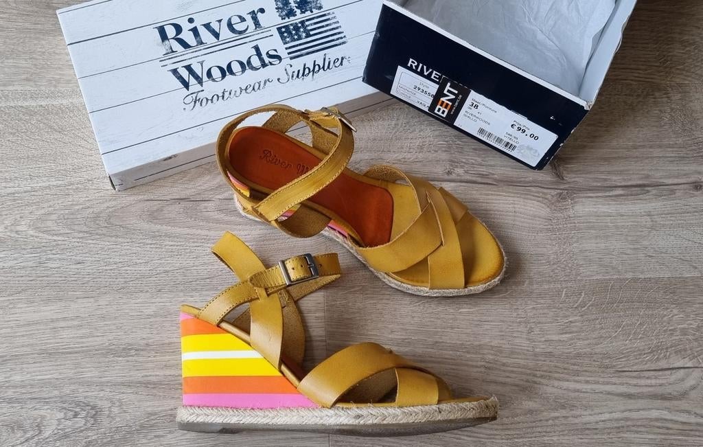 NiEUW! Prachtige River Woods maat 38 sandalen, Ophalen of Verzenden, Nieuw