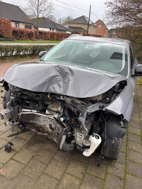 fiat tipo s 2018, Auto diversen, Ongevalwagen, Ophalen, Handgeschakeld, 1368 cc, Zilver of Grijs