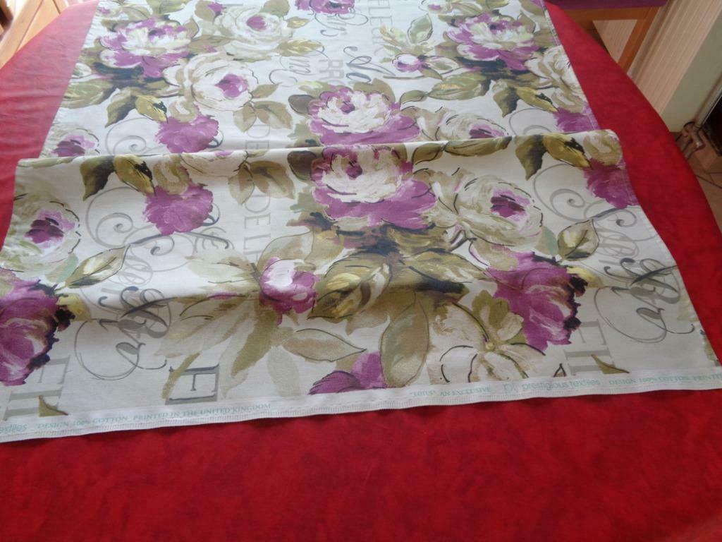 Tissu mauve imprimé. 85,5 X 145 cm., Ophalen of Verzenden, Gebruikt