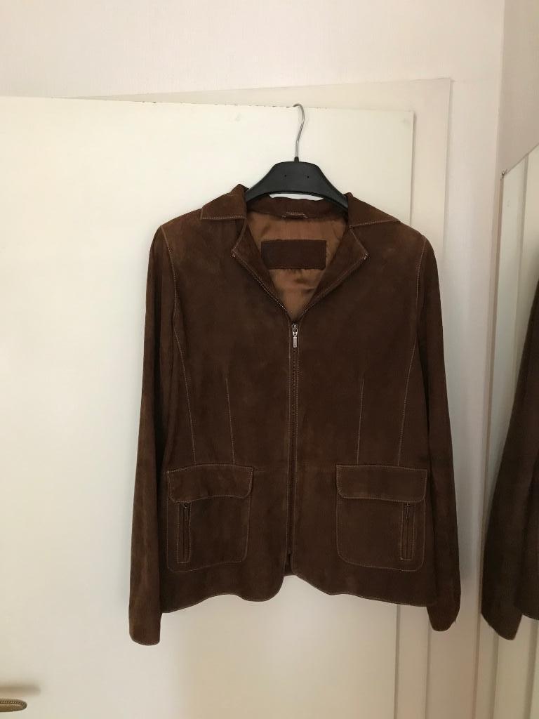 Veste cuir (en daim) t.44 couleur noisette comme neuf, Enlèvement ou Envoi, Comme neuf, Taille 42/44 (L), Brun