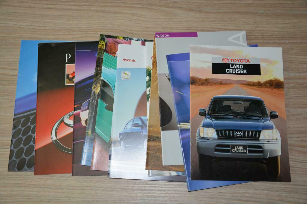 Autobrochures - Toyota, Ophalen of Verzenden, Zo goed als nieuw, Toyota