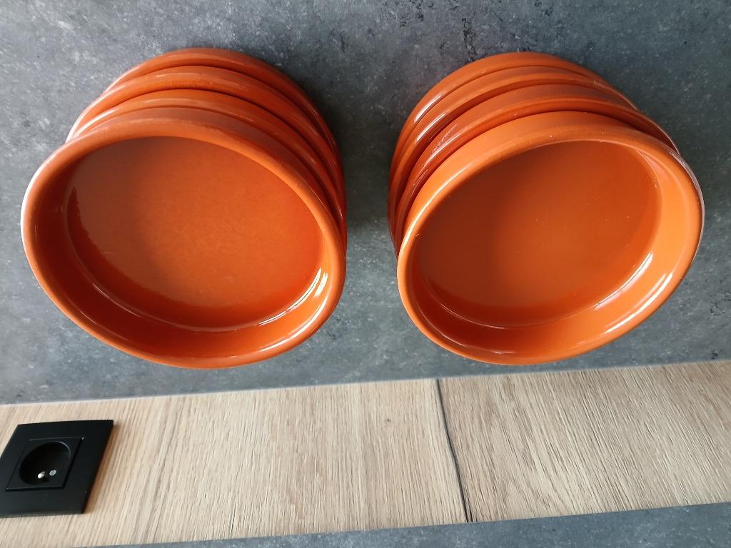 8 nouveaux plats en terre cuite, vendus séparément., Maison & Meubles, Enlèvement ou Envoi, Neuf, Balance ou Balances
