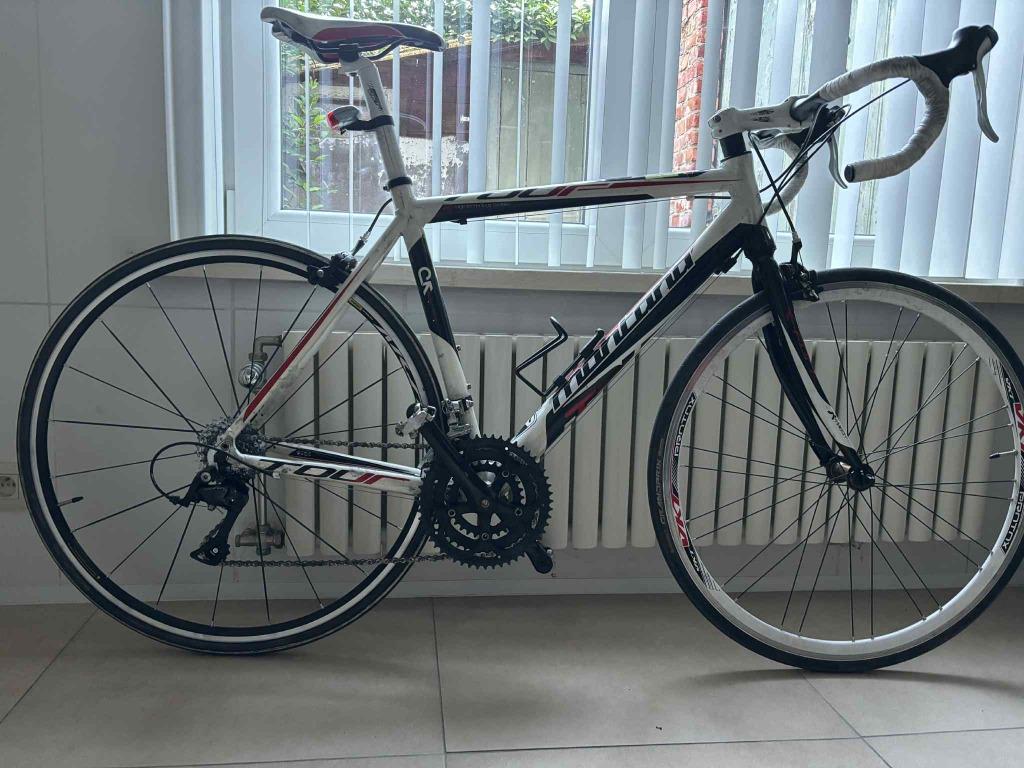Montana racefiets, Gebruikt, 26 inch, 15 tot 20 versnellingen, 53 tot 57 cm