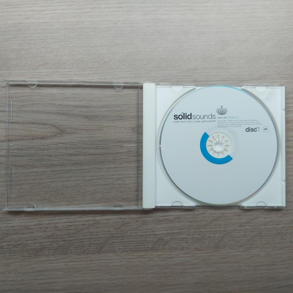 Solid Sounds Club Music for a New Generation Anno 2002 Vol.3, CD & DVD, Enlèvement ou Envoi, Utilisé, Techno ou Trance