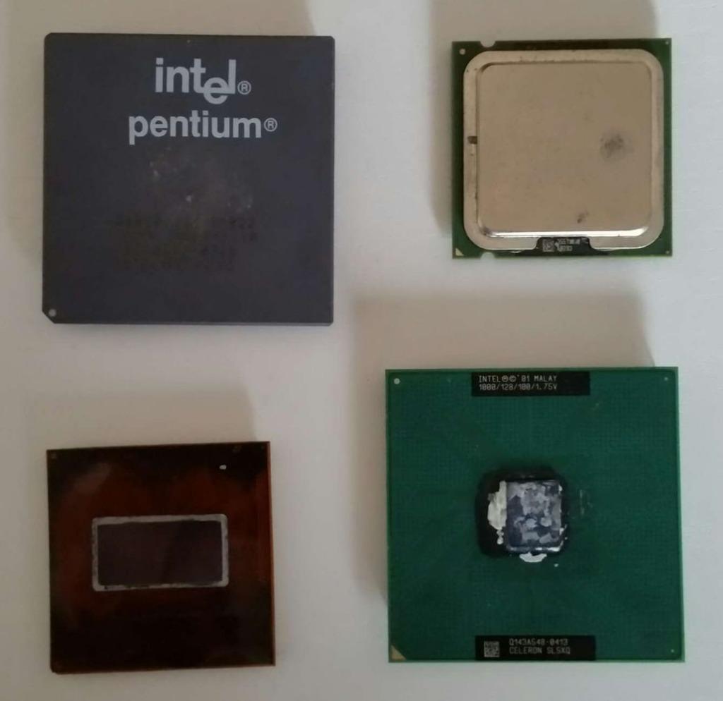 Allerlei processors en koelers (apart verkrijgbaar), Computers en Software, Ophalen of Verzenden, Zo goed als nieuw