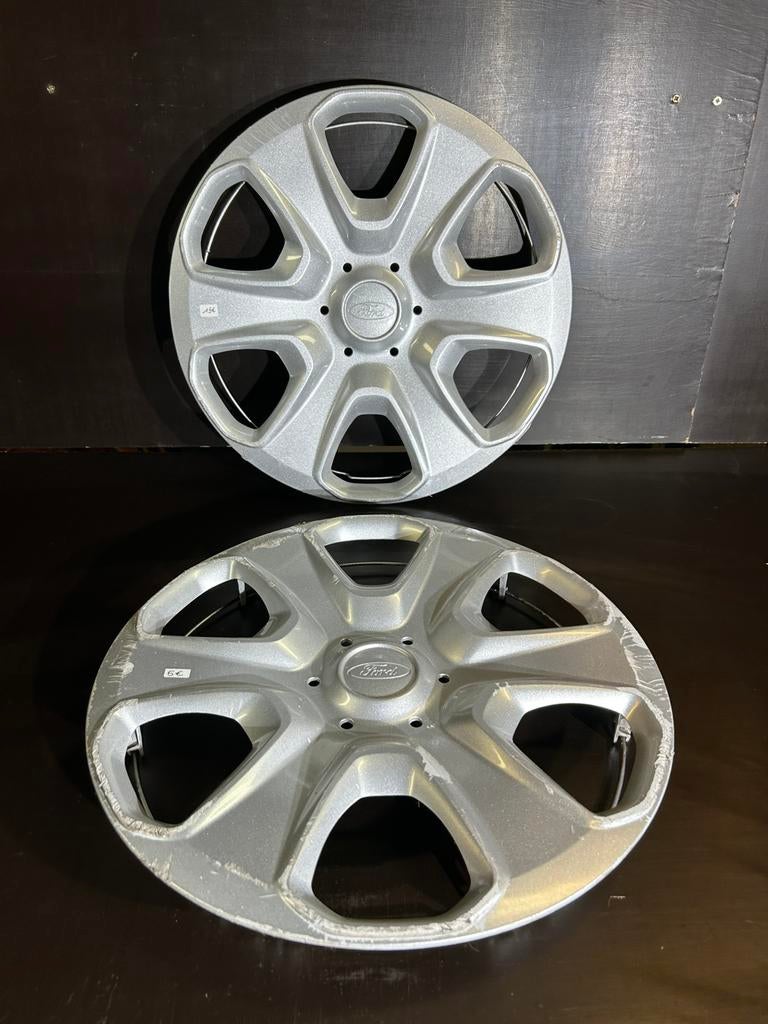 2 enjoliveurs Ford fiesta transit 15", Enlèvement ou Envoi, Utilisé