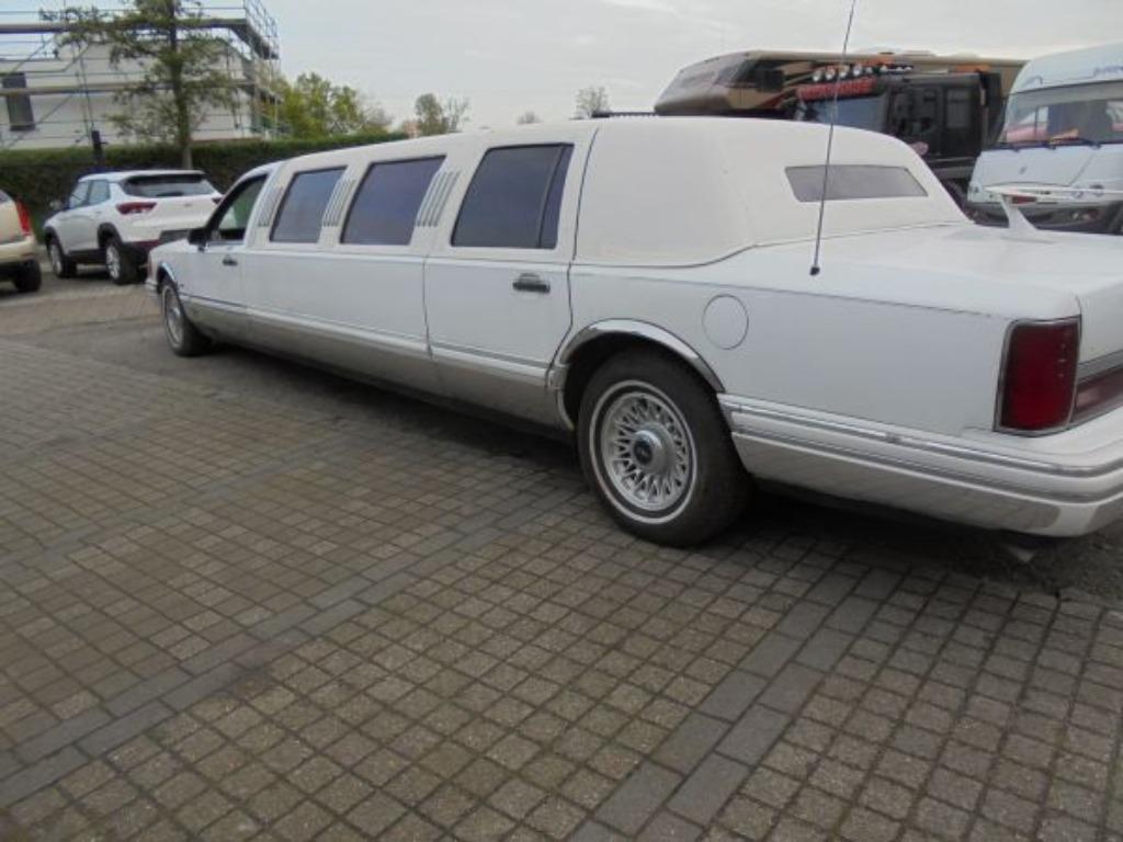 Lincoln Town Car-BJ 1993, foto 4