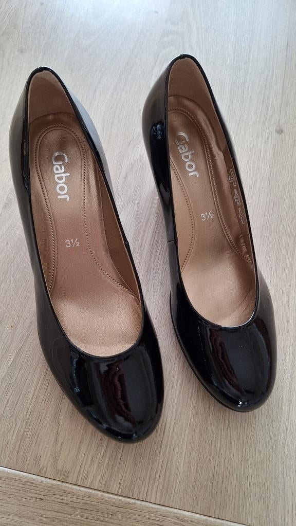 Schoenen dames zwart gelakt maat 36, Ophalen of Verzenden, Zo goed als nieuw, Zwart