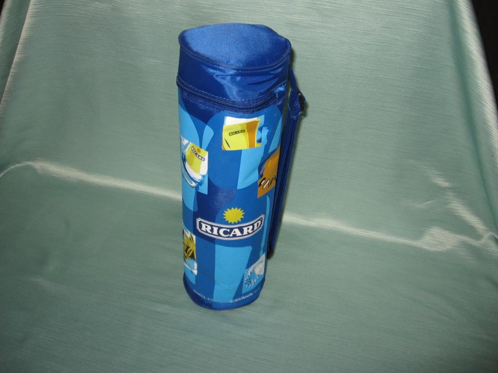 Sac isotherme Ricard bleu clair, bleu foncé, autre bleu, gag, Collections, Enlèvement ou Envoi, Comme neuf, Ustensile