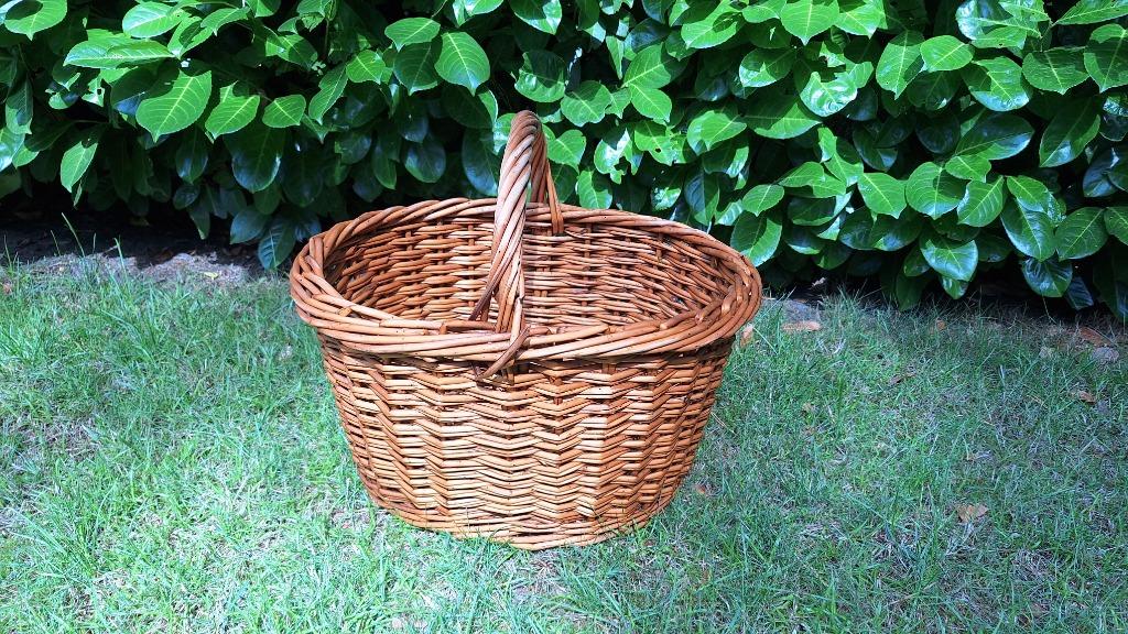 Ovalen rieten draagmand (oogstmand of fruitmand), Gebruikt, Mand, Ophalen of Verzenden, Riet