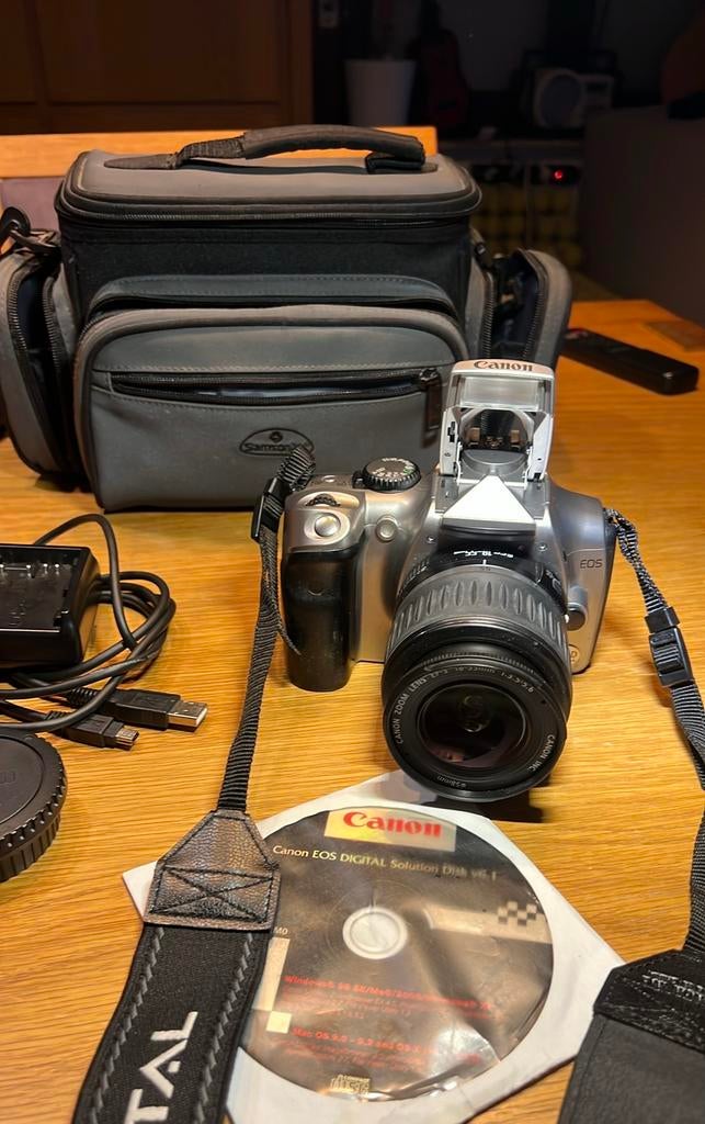 Canon EOS 300 digital, Gebruikt, Spiegelreflex, Canon, 6 Megapixel