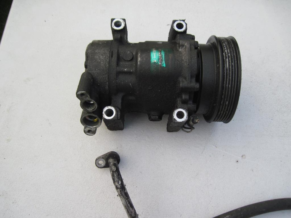 airco pomp renault clio 1.4i 16v 2001, Ophalen of Verzenden, Gebruikt, Renault, Motorkap