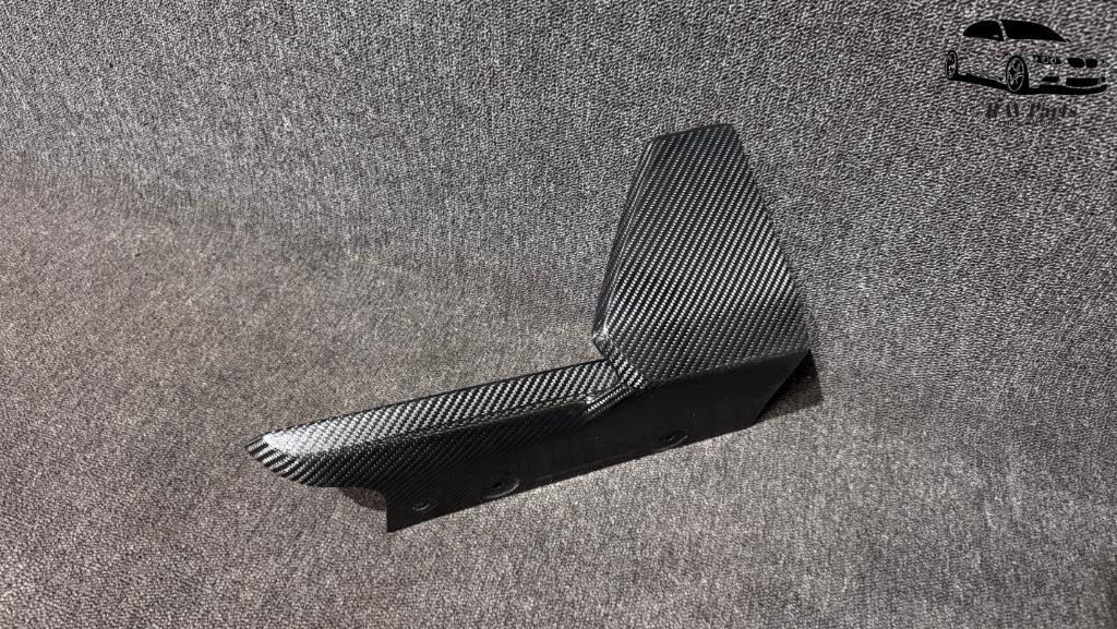 Aileron arrière en carbone M Performance BMW X5 G05 gauche 2, Autos : Pièces & Accessoires, Arrière, Utilisé, BMW, Enlèvement ou Envoi